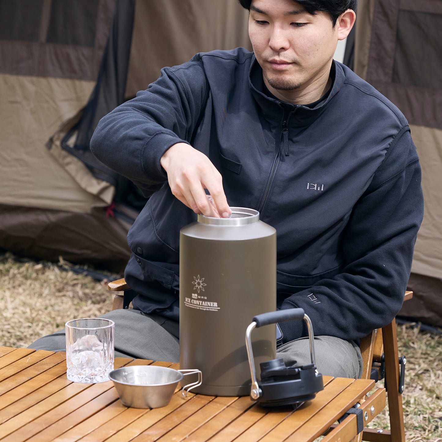 WAQ ICE CONTAINER アイスコンテナ 保冷用アイスジャグ 【1年保証】