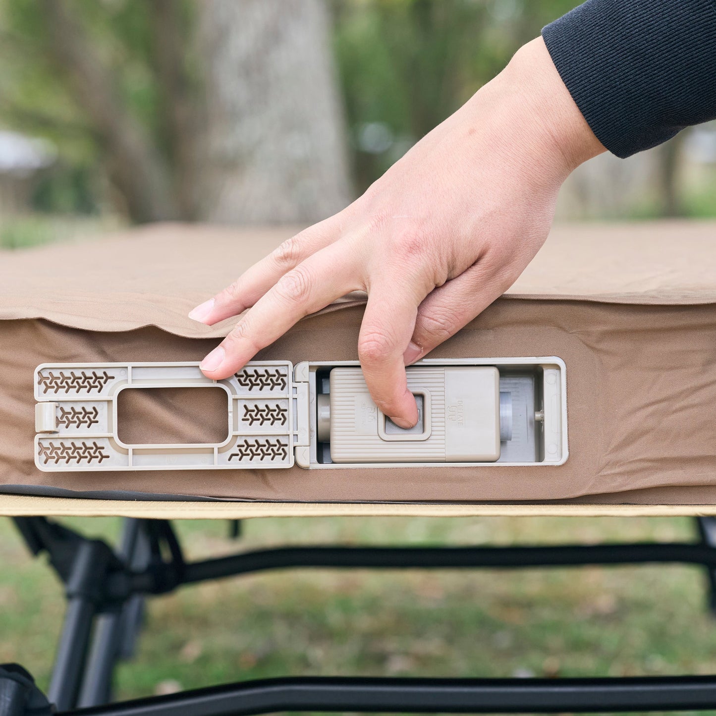 WAQ Relaxing CampMat PLUS 電動ポンプ付き 10cmキャンプマット シングル / ダブル【送料無料・1年保証】